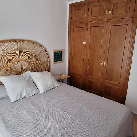 Casa Duplex En Conil A 300 M De La Playa. 度假居